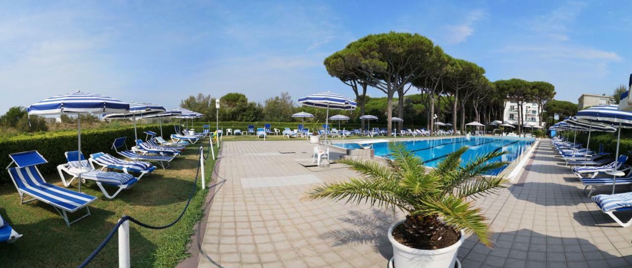 Hotel King Lido di Jesolo Buitenkant foto